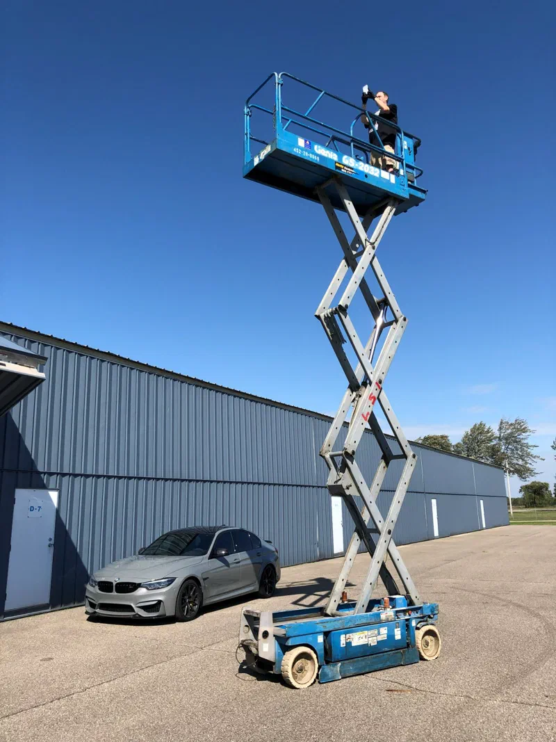 Clayton and the new scissor lift