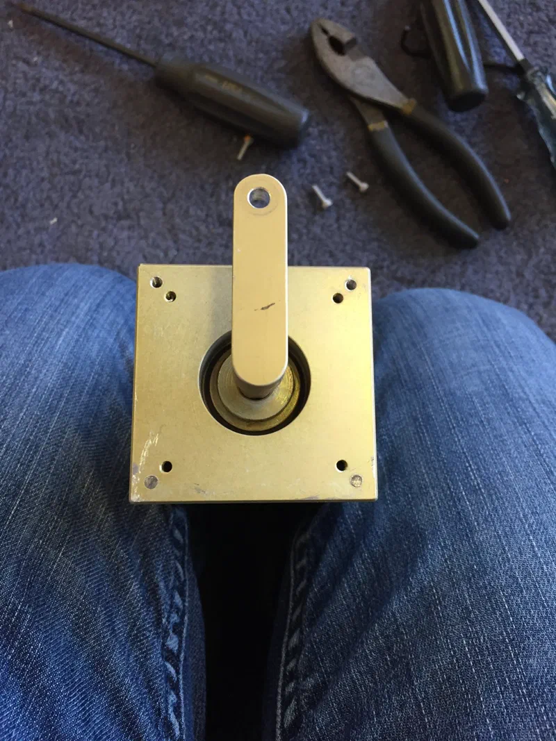One of the old EFIS autopilot servos